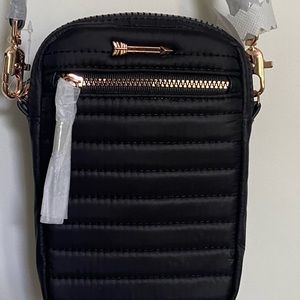 Stella & Dot Crush It Essentials Cross Body. Quilted. New.